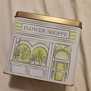Bullseye playground flower tin